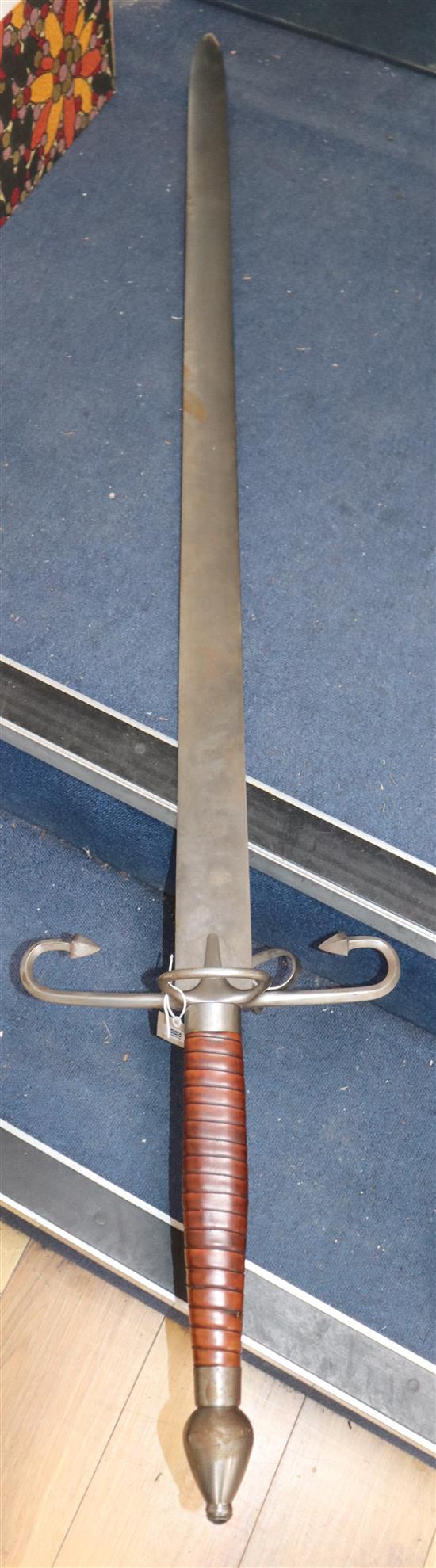 A theatrical broadsword overall length 167cm